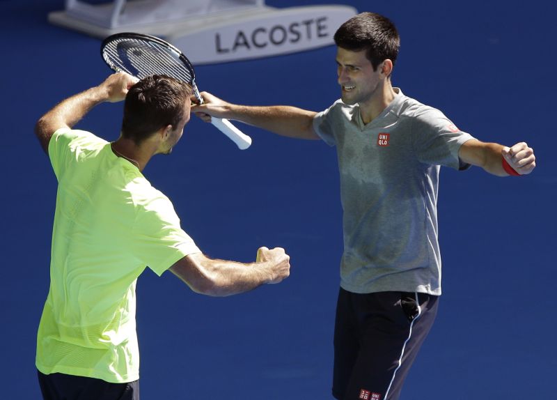 Новак и Виктор успешни на старту Индијан Велса